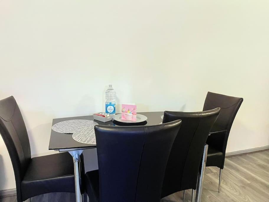 Lovely 3 Bed Ground Floor Apartment Near Qe Hospital Harborne Birmingham New Bagian luar foto